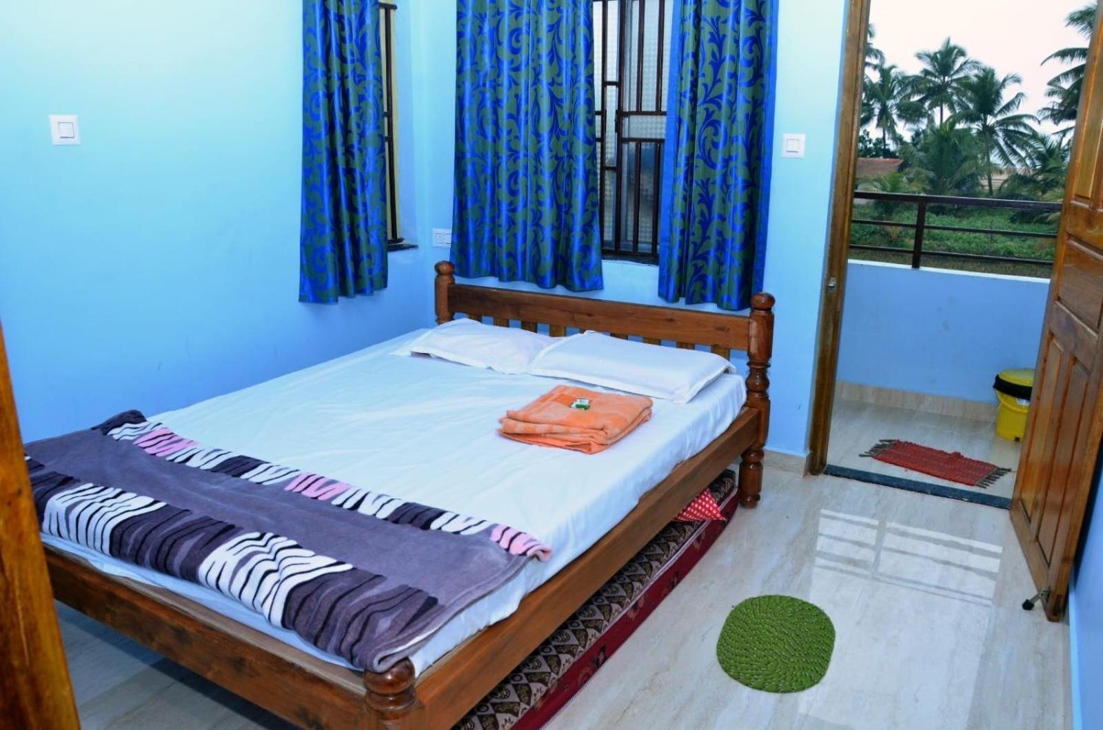 Kenchas Beach Resort Гокарна Экстерьер фото